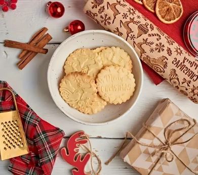 Cake Craft - Santa & Sleigh Wooden Rolling Pin