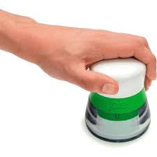 Joie Garlic Crusher 8.1x8.1x9.5cm