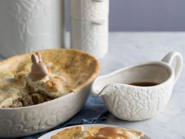 Mason Cash Forrest Pie Funnel