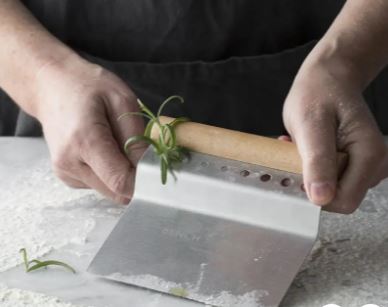 Mason Cash Innovative Stainless Steel Kitchen Bench Scraper - 15x14x2.5cm