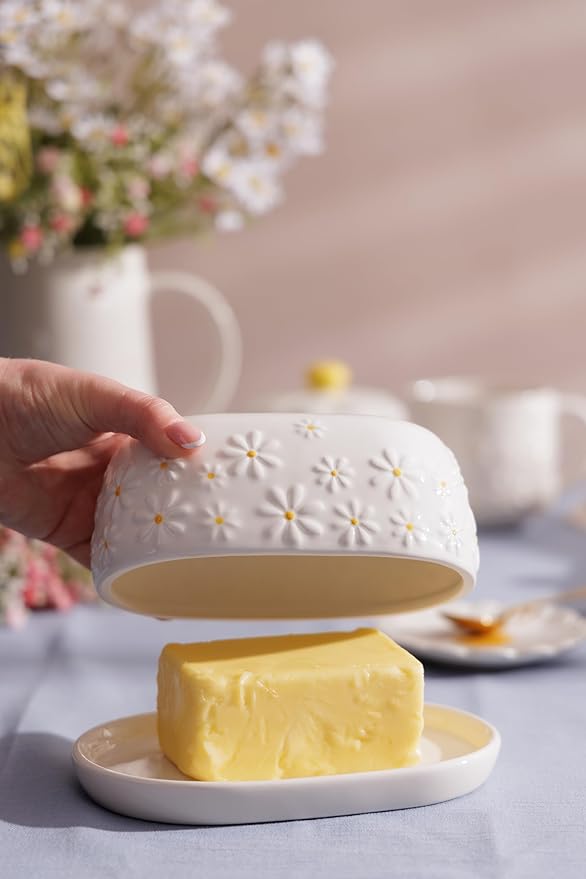 Price & Kensington Daisy Butter Dish Ceramic Hand Painted Flower Embossed White