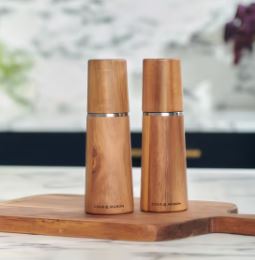 Cole & Mason Marlow Acacia Wood Mill Gift Set