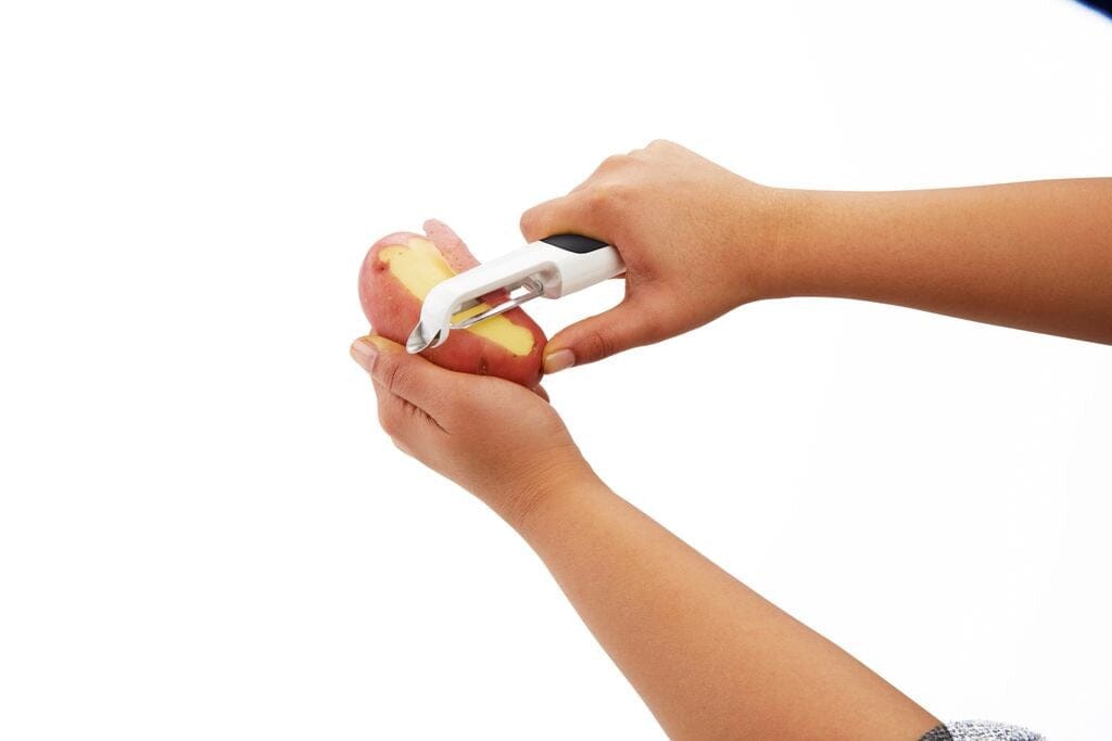 Zyliss Smooth Glide Swivel Peeler Peelers & Stoners The Cooks Kitchen Mandurah 