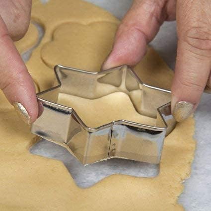 My Kitchen Addiction - Stainless Steel Cookie Cutters - Pack Of 12