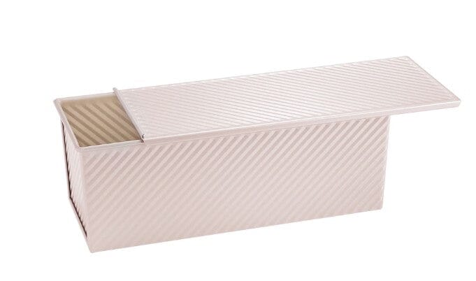 Chefmade Corrugated Loaf Pan With Cover 1kg - 34cm Loaf Pans The Cooks Kitchen 