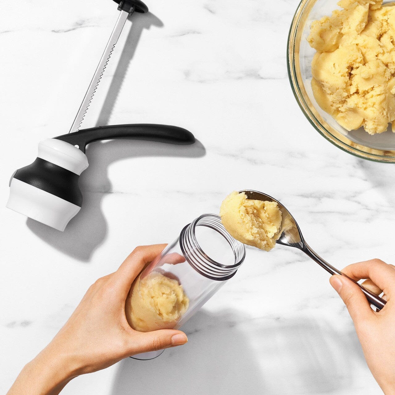 Oxo Good Grips 14-piece Cookie Press Set Bakeware Accessories The Cooks Kitchen Mandurah 