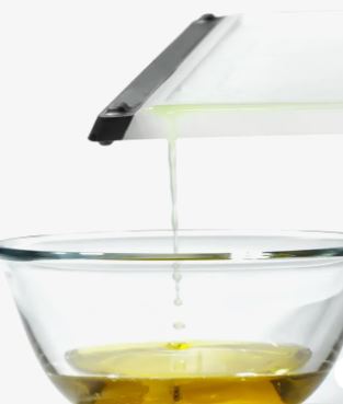 Oxo® Good Grips Utility Cutting Board 38x27cm