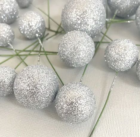Iconic Cake Art Gliver Silver Ball Topper 20pc Cake Toppers The Cooks Kitchen 