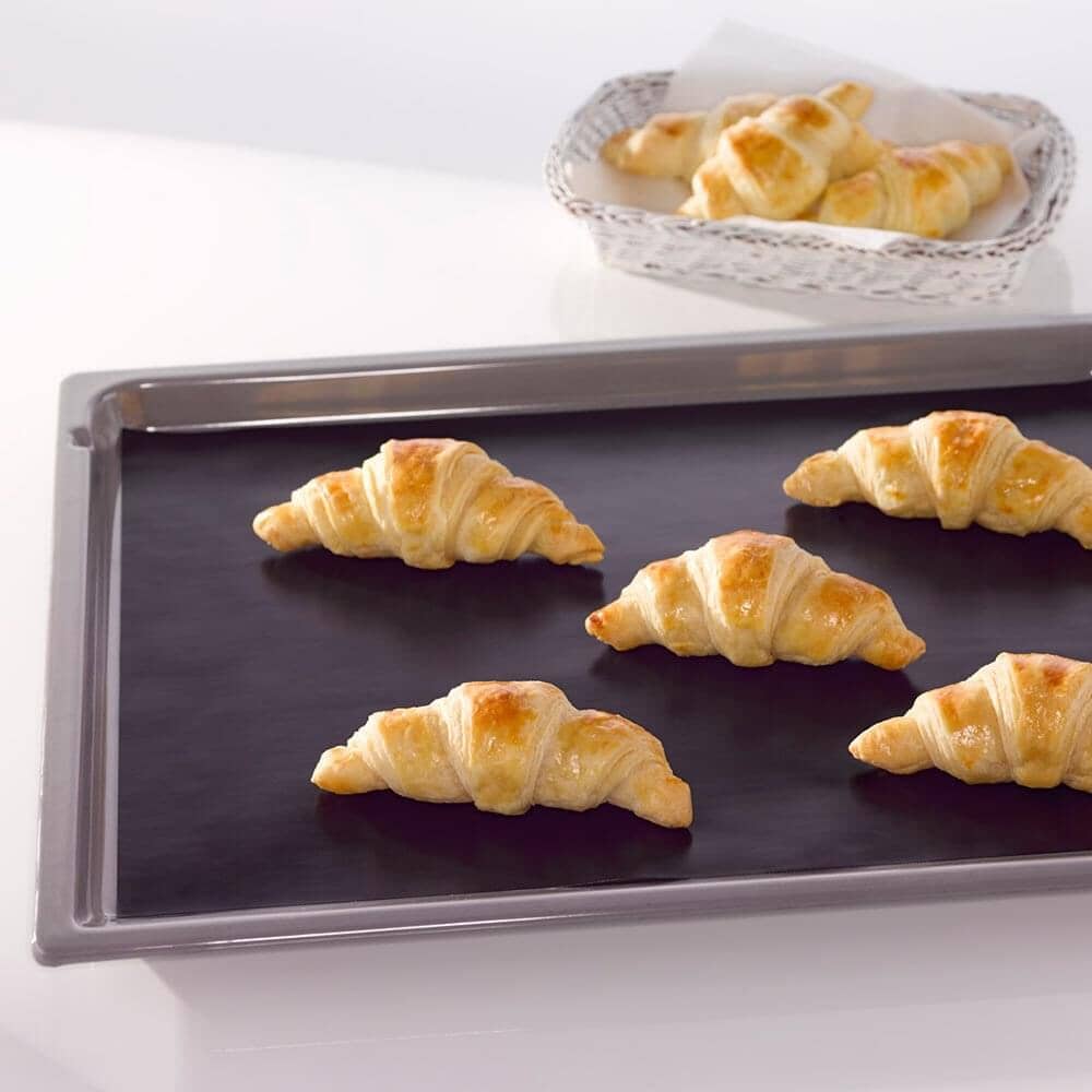 No-stik Bake Liner 33x40cm Bakeware Accessories The Cooks Kitchen 