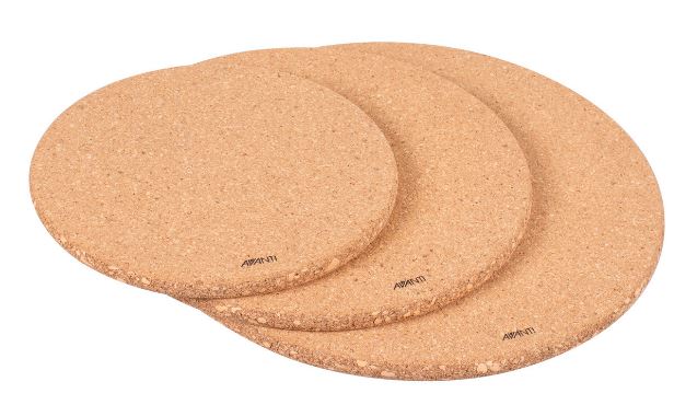 Avanti  Round Cork Trivets With Magnets 3pc