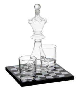 Preston Chess Whisky Set