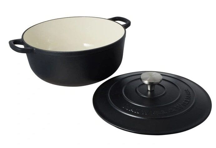 Maxwell & Williams Cast Iron Round Casserole 28cm/6.2l - Black Cast Iron Casseroles The Cooks Kitchen 