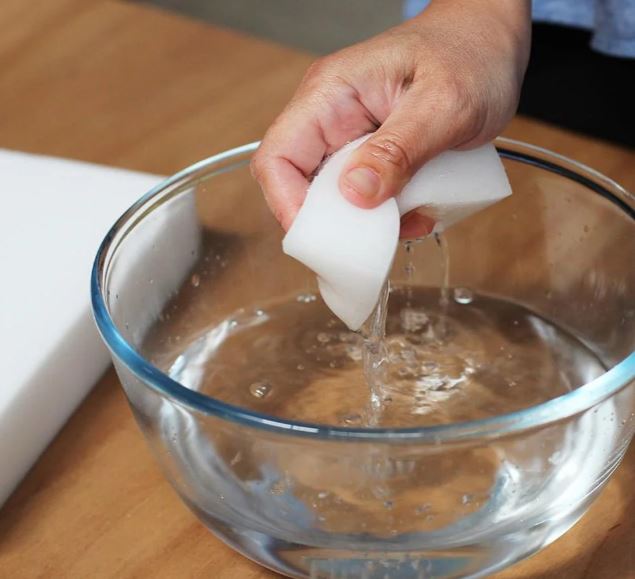 White Magic Sponge - Medium