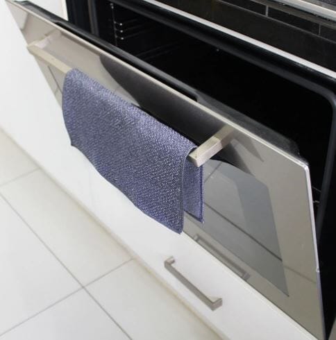 White Magic Microfibre Oven & Cook Top Eco Cloth - Recycled Yarn Cleaning Equipment The Cooks Kitchen 