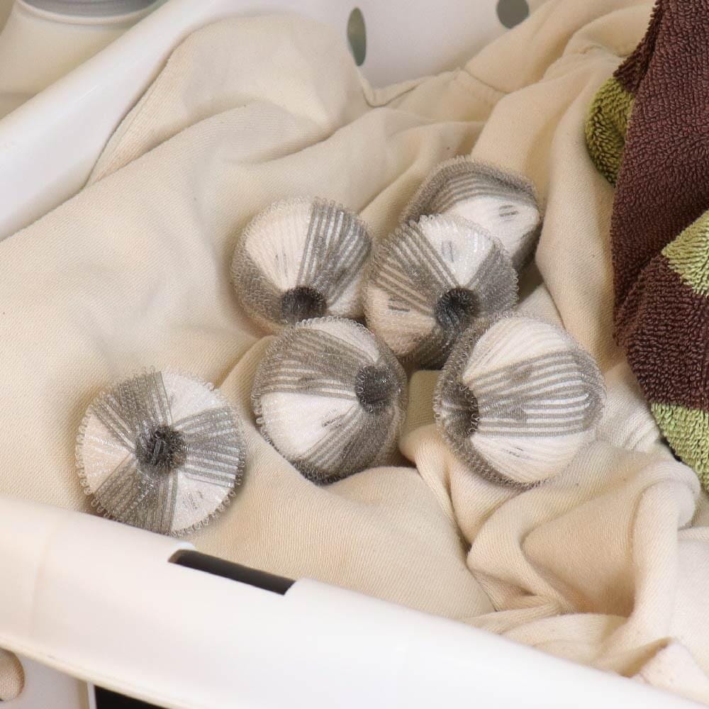 White Magic Lint & Hair Removing Laundry Balls Cleaning Equipment The Cooks Kitchen 
